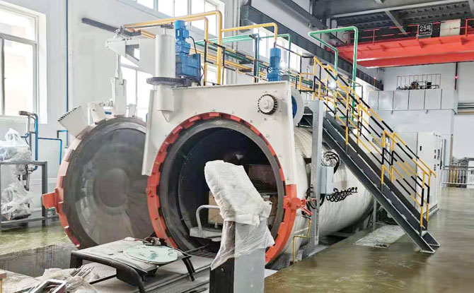 復(fù)合材料熱壓罐的核心功能是什么？